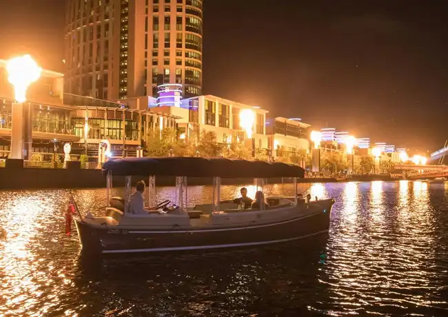 Private Crown Flames: Cruise, Melbourne, Australia, Melbourne Tickets.