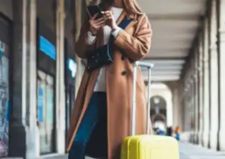 Melbourne: Luggage Storage at Southern Cross Station, Melbourne, Australia, Melbourne Tickets.