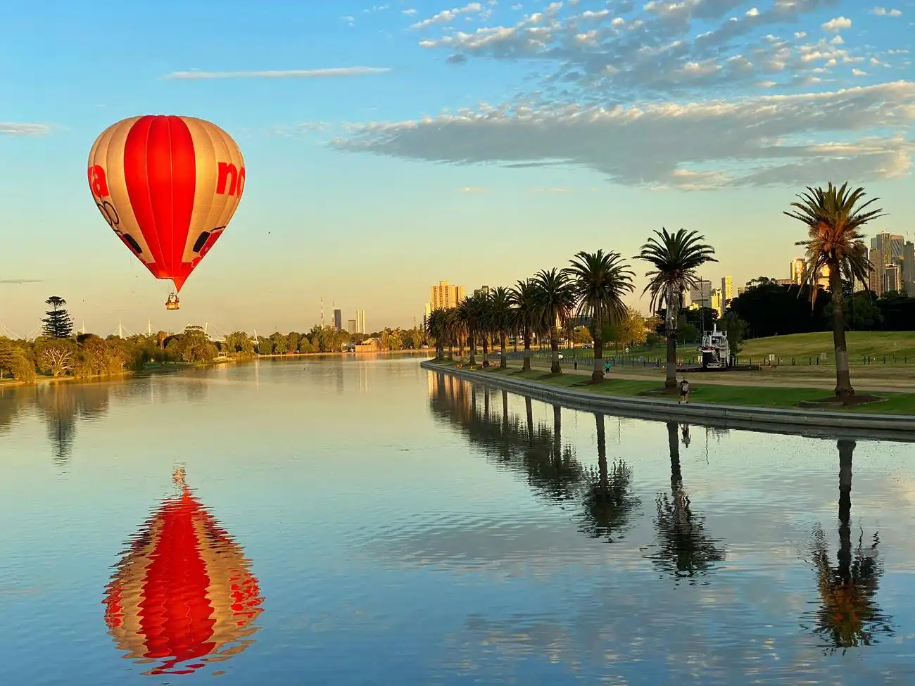Volo Melbourne in mongolfiera all'alba e colazione opzionale con champagne, Melbourne, Australia, Melbourne Tickets.