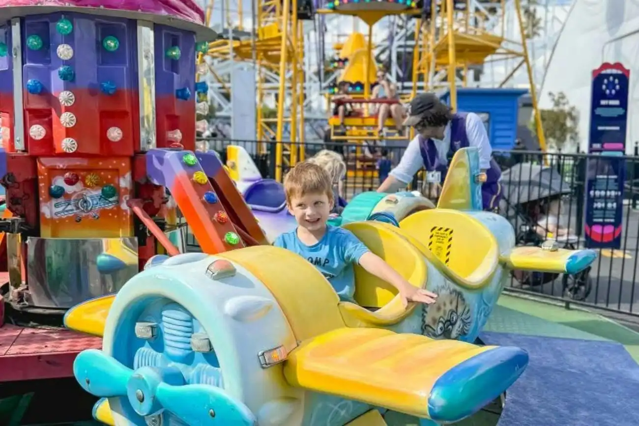 Luna Park Melbourne: Entry Ticket with Unlimited Rides, Melbourne, Australia, Melbourne Tickets.