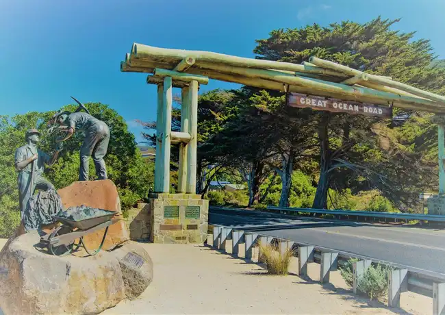 Great Ocean Road: Full-Day Bus Tour from Melbourne, Melbourne, Australia, Melbourne Tickets.
