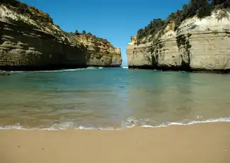 Great Ocean Road: Full-Day Bus Tour from Melbourne, Melbourne, Australia, Melbourne Tickets.