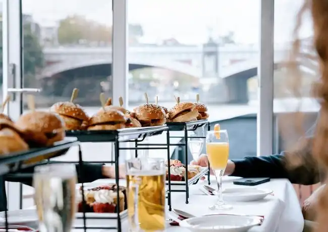Melbourne: Afternoon Cruise + Bottomless Brunch, Melbourne, Australia, Melbourne Tickets.